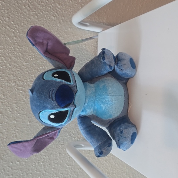 Disney Other - STITCH PLUSHIE NWT